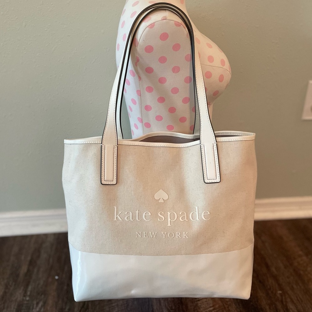 NWOT KATE SPADE Ash Street Logo Triple Compartment Tote